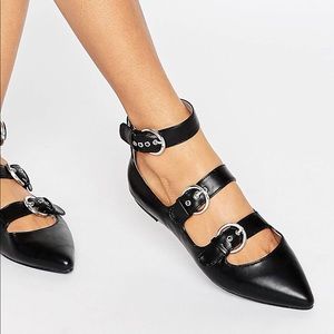 London Rebel Multi Buckle Flat